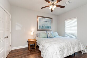 8110 Stonelake Ave in Baton Rouge, LA - Building Photo - Building Photo