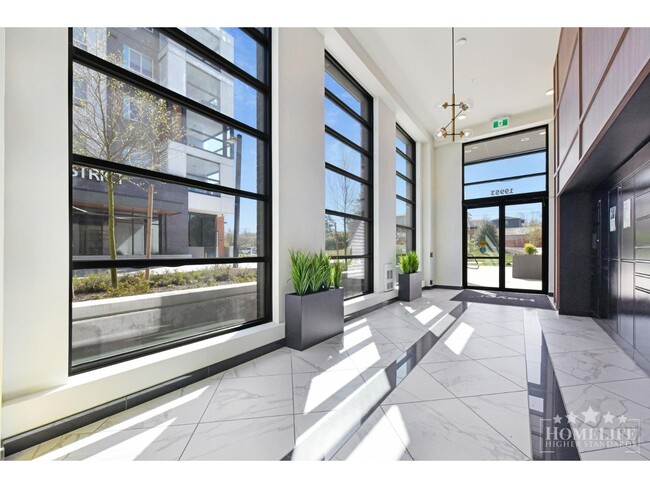 19953-19976 76 Ave in Langley, BC - Building Photo - Building Photo