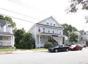 31-35 Fairmount St in Norwich, CT - Building Photo