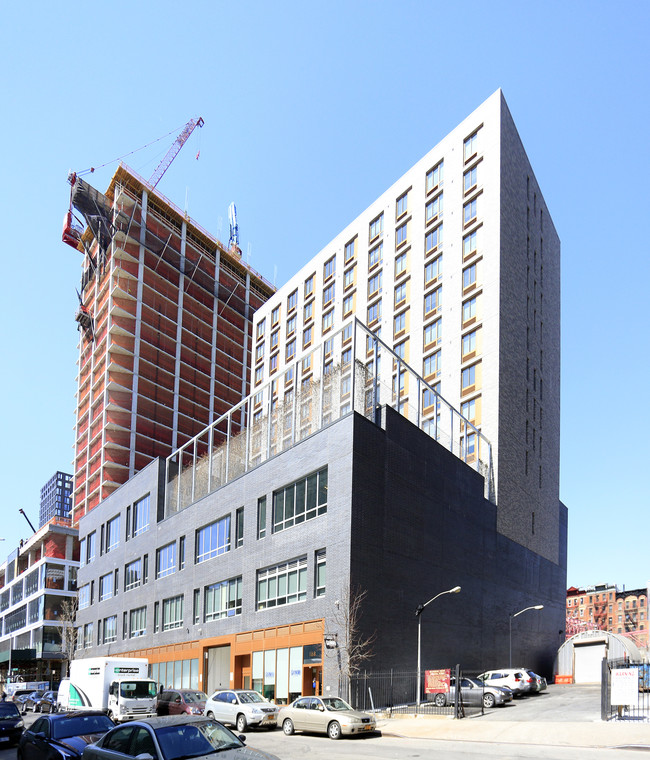 Senior Apartments & Essex Crossing in New York, NY - Building Photo - Building Photo