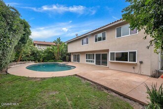 1374 Breckford Ct in Westlake Village, CA - Building Photo - Building Photo