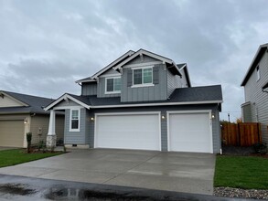 4327 S Willow Dr in Ridgefield, WA - Building Photo - Building Photo