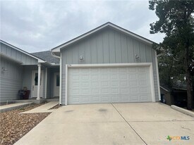 274 Kerlick Ln in New Braunfels, TX - Building Photo