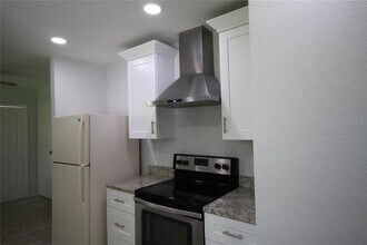 1416 Osceola Park Dr in Kissimmee, FL - Building Photo - Building Photo