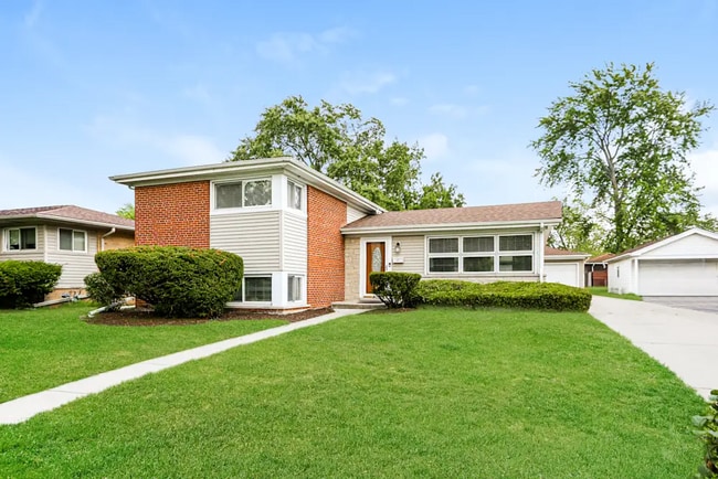 property at 46 Pamela Dr