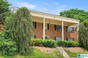 3425 Sandner Ct in Homewood, AL - Building Photo