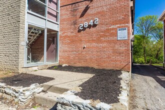 2842 Montana Ave in Cincinnati, OH - Building Photo - Interior Photo