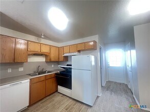 4200 Alan Kent Dr in Killeen, TX - Building Photo - Building Photo