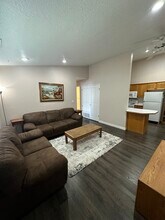 1559 N Riverside Ave #10, Unit Riverside #10/private room #1 contract in Provo, UT - Building Photo - Building Photo