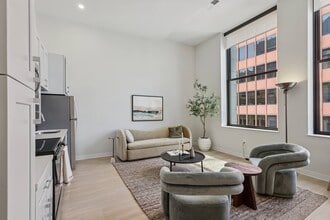 LiveWell Apartments in Pittsburgh, PA - Foto de edificio - Building Photo