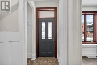 210 Florence St in Ottawa, ON - Building Photo - Building Photo