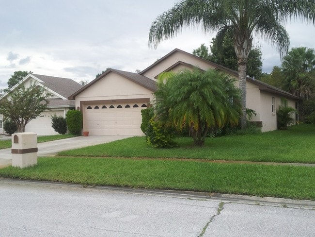 property at 19527 Glen Elm Way