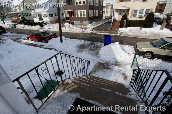 23-25 Bonner Ave Unit #1 in Medford, MA - Building Photo - Building Photo