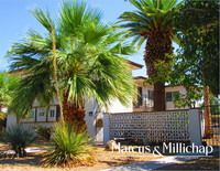 Casa de Oro in Las Vegas, NV - Foto de edificio - Building Photo