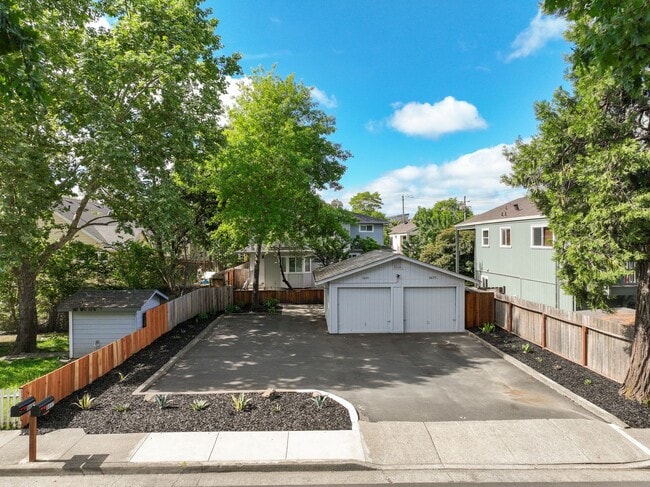 property at 8697 Franklin St