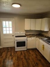 5328 TN-100 in Lyles, TN - Building Photo - Building Photo