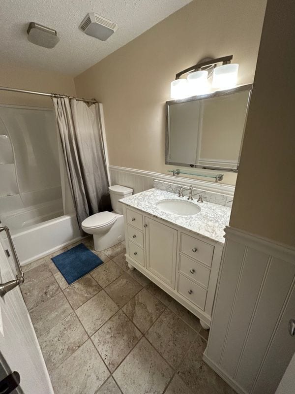 property at 87 Wellington Dr