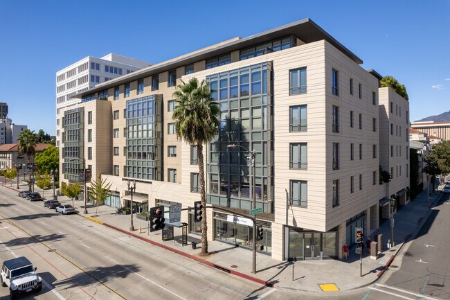 The Montana in Pasadena, CA - Building Photo - Building Photo