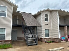 316 Erin Pl in Springdale, AR - Building Photo
