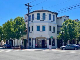 Del Rey Plaza in Gilroy, CA - Building Photo