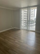 1801 Arapahoe St in Denver, CO - Building Photo - Building Photo