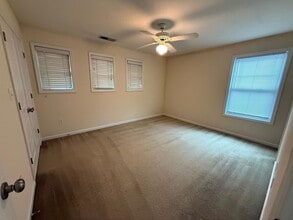 173 Magnolia Bluff Dr in Athens, GA - Building Photo - Building Photo