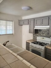 2110 N Moreno Ct in Visalia, CA - Building Photo - Building Photo