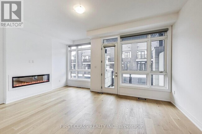 34 Chiara Rose Ln in Richmond Hill, ON - Building Photo - Building Photo