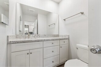 2445-47 Newcastle Ave in Encinitas, CA - Building Photo - Building Photo