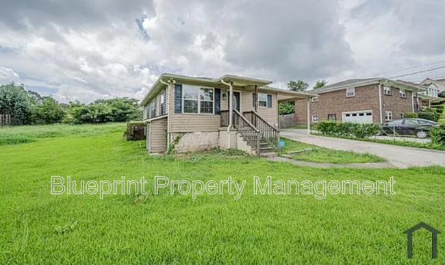 616 Elm St SW in Bessemer, AL - Building Photo - Building Photo