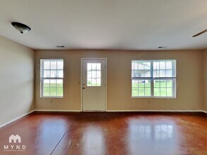 1112 S Clifton Ave in Springfield, MO - Building Photo - Building Photo