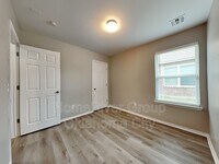 1680 Bradford Pl photo'