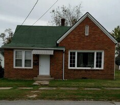 279 A St SE in Linton, IN - Building Photo