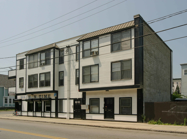 74-80 Union St in Lawrence, MA - Foto de edificio - Building Photo