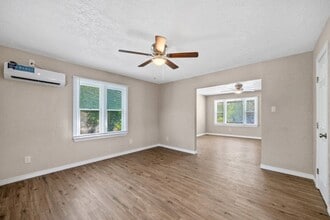 1209 SW I Ave in Lawton, OK - Building Photo - Building Photo
