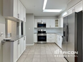 5415 Coburg Ave in Charlotte, NC - Building Photo - Building Photo