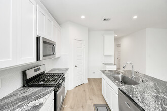 1211 Via Sacra Dr in Richmond, TX - Building Photo - Building Photo