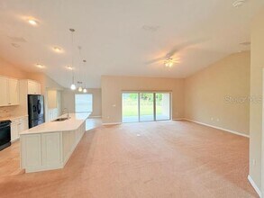 9 Lewis Pl in Palm Coast, FL - Foto de edificio - Building Photo