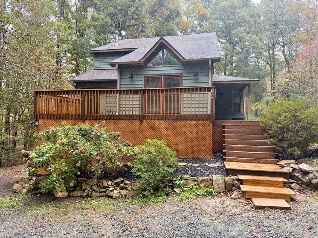 property at 160 Lystra Hills Ln