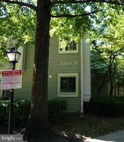 10824 Antigua Terrace in North Bethesda, MD - Building Photo