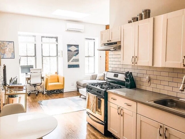 380 6th Ave in Brooklyn, NY - Building Photo - Building Photo