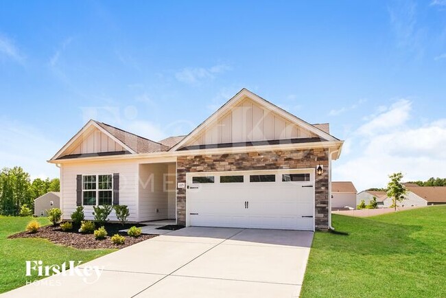 property at 105 Tanner Lp