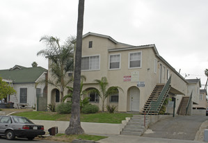 138 N Mariposa Ave Apartments