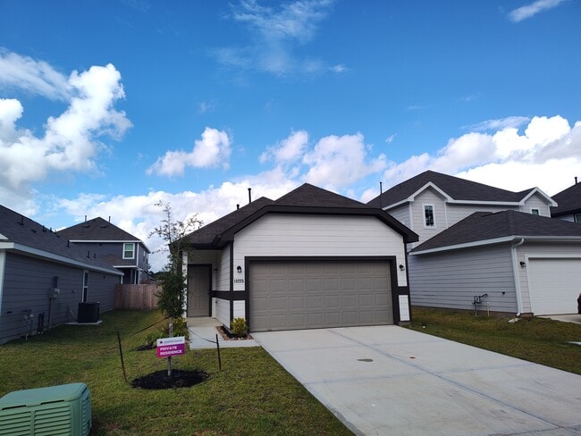 13225 Musky Dr in Conroe, TX - Building Photo - Building Photo