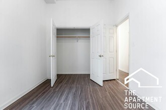 2112 N Campbell Ave in Chicago, IL - Building Photo - Building Photo