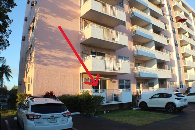 3201 NE 14th Street Causeway, Unit 101 in Pompano Beach, FL - Building Photo - Building Photo