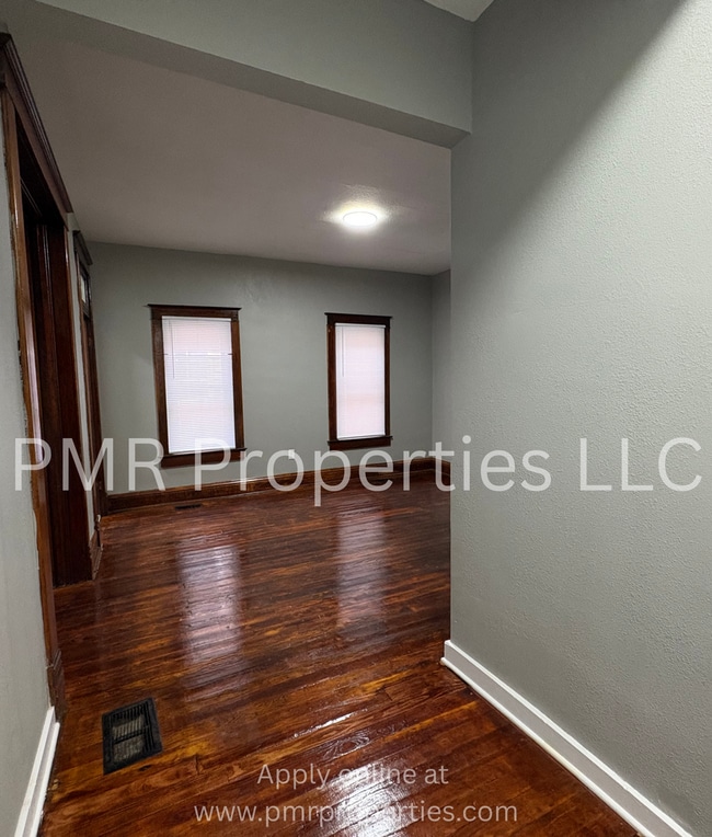 1520 Mitchell Ave in St. Joseph, MO - Building Photo - Building Photo