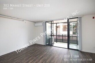 303 Market St-Unit -Unit 208 in San Diego, CA - Building Photo - Building Photo
