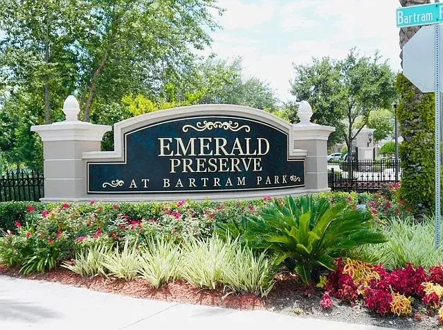 5934 Pavilion Dr in Jacksonville, FL - Foto de edificio - Building Photo