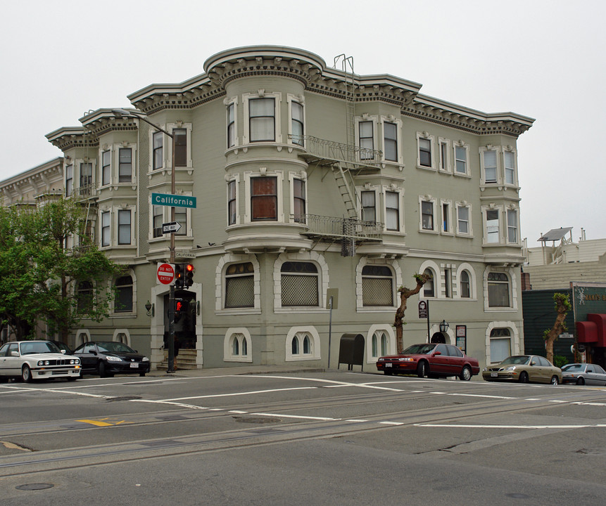 1059 Leavenworth St in San Francisco, CA - Building Photo